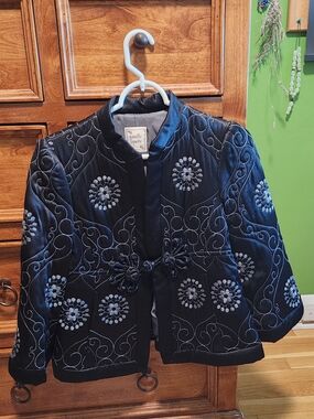 Nanette Lepore Black 3/4 Sleeve Embroidered Jacket with Grey Floral Medallions